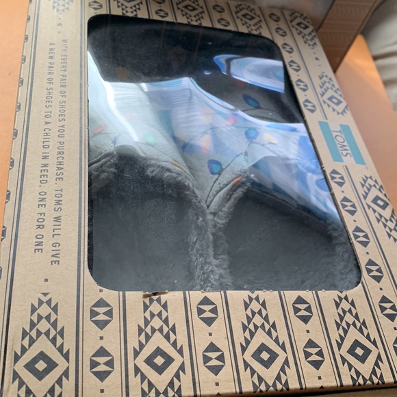 Brand New Mens Glow in the Dark Slippers - Picture 7 of 7